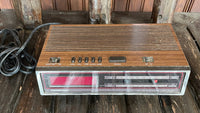 Vintage Soundesign 3636-B Radio Alarm Clock - Works!